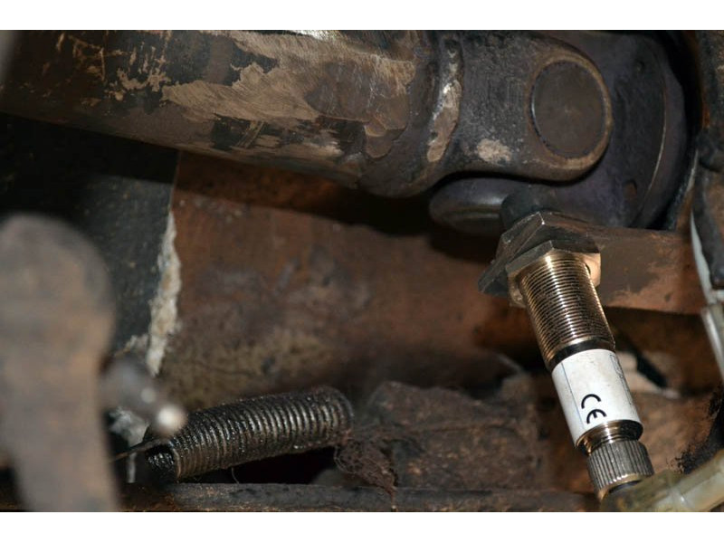 Induktiv hastighetsgivare