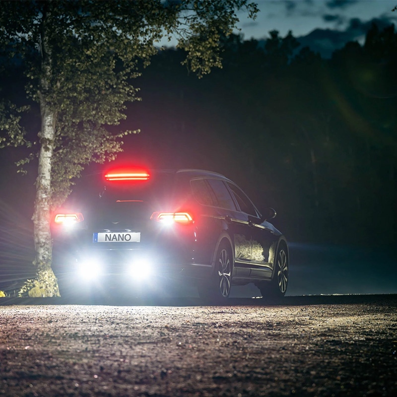 Ledson Backljuspaket Med 2st Nano-Kontakter 60W