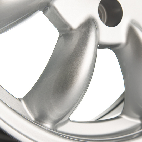 Barzetta Classic Rally Silver 5,5x15 5x114,3 ET18 NAV 72,0