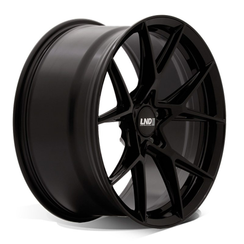 LND R11 Black forged 9,5x19 5x112 ET40 NAV 66,6