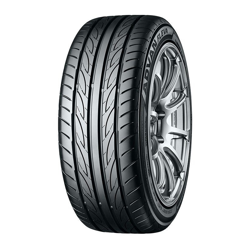 215/55R17 94W YOKOHAMA ADVAN FLEVA V701